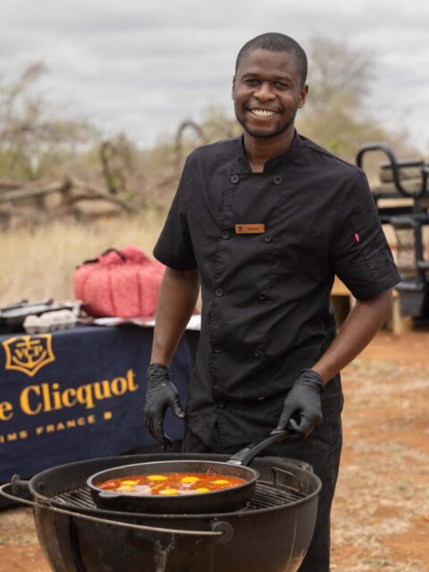 At Ximuwu, guests often think it’s Amanda creating all those beautiful dishes… and yes, she really is amazing — but she’s not alone in the kitchen! We’re lucky to have a whole team of three talented chefs.

One of them is Twalani, who joined us a year ago. At first, he preferred to stay behind the scenes, quietly making sure every dish that left the kitchen was perfect. But lately, he’s been stepping out of his comfort zone and taking charge of our bush breakfasts — showing guests just how incredible his cooking really is.

He’s still a little shy when doing his presentations, but he’s gaining confidence with every smile and compliment from our guests. We’re so proud of how far he’s come!

Next time you visit Ximuwu, don’t forget to say hi to Twalani — he’s one of the reasons your breakfast tastes extra special.